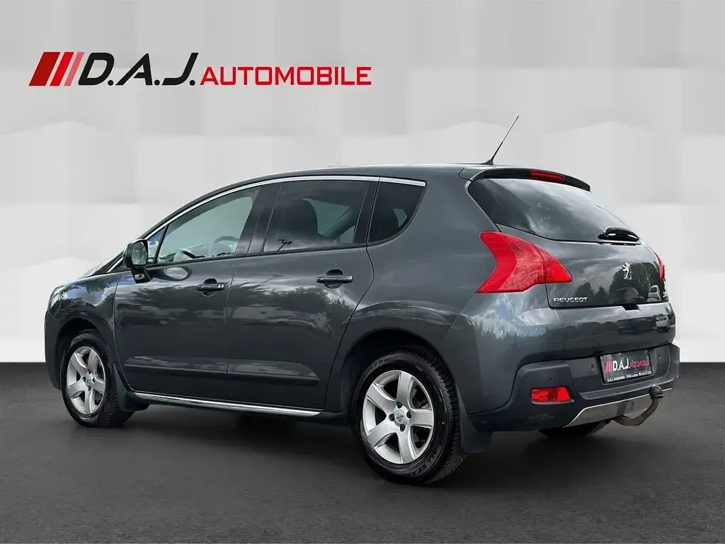Gebraucht Peugeot 3008 Allure 111 PS (81 kW) 2012 Grau Kombi