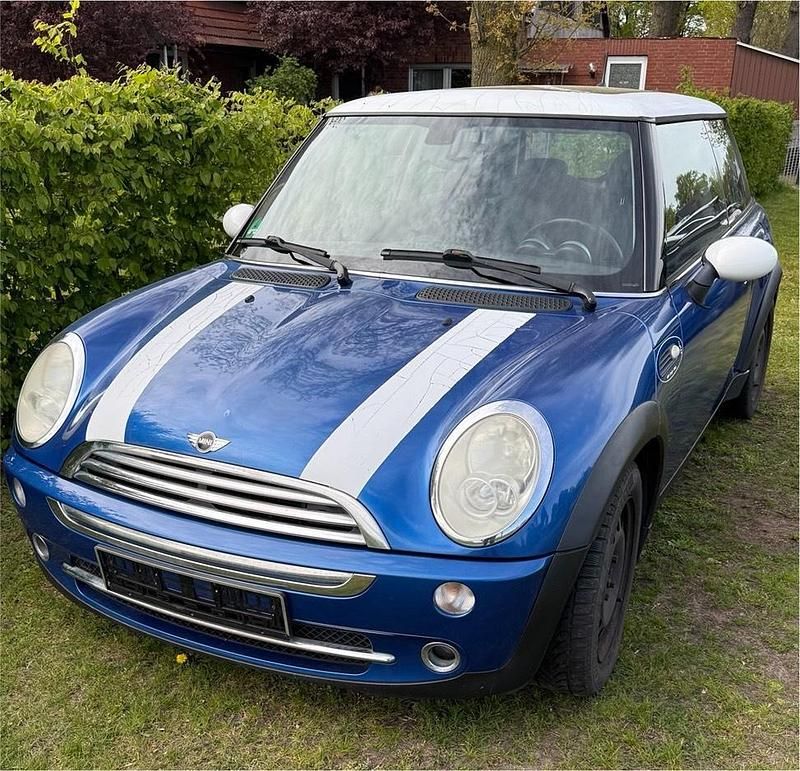 Usata Mini Cooper 90 CV (66 kW) 2005 Blu Utilitaria