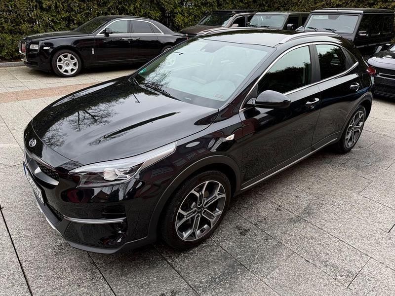 Gebraucht Kia XCeed Vision 136 PS (100 kW) 2021 Schwarz SUV