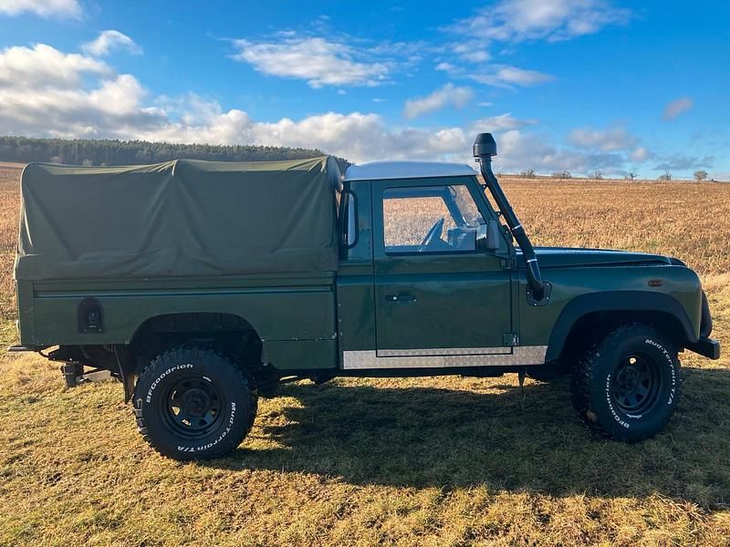 Gebraucht Land Rover Defender 122 PS (89 kW) 2002 Grün Pickup