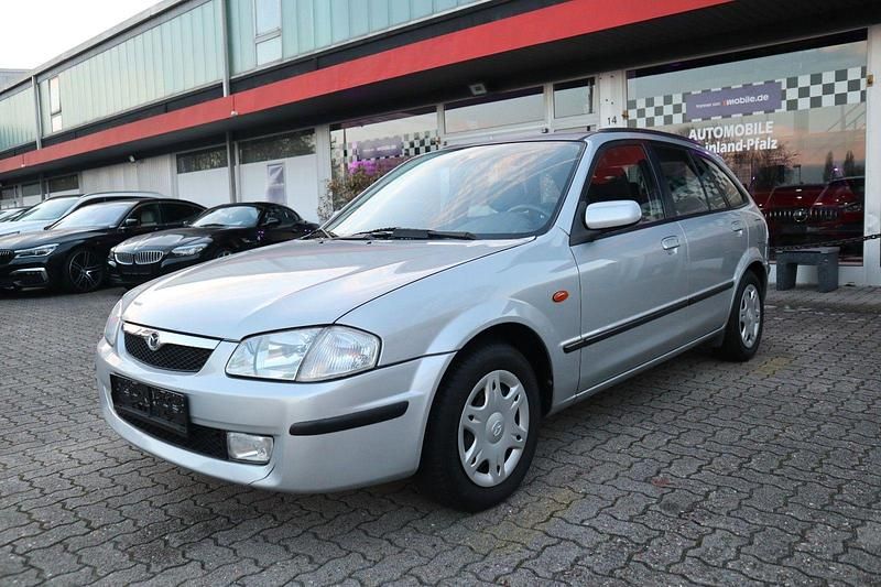 Gebraucht Mazda 323 88 PS (64 kW) 2000 Silber Kleinwagen