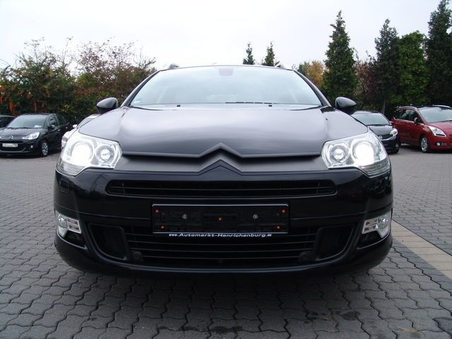 Gebraucht Citroën C5 Exclusive 140 PS (102 kW) 2010 Schwarz metallic Kombi