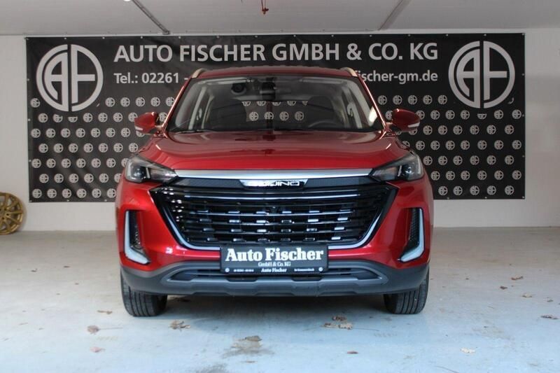 Rot Gebraucht 2024 Baic X35 Kleinwagen | 19.890 € - Bild 1/4