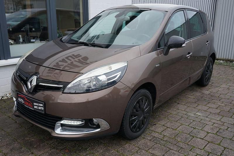 Braun Gebraucht 2013 Renault Scénic Bose Edition Van / Kleinbus | 3.600 € (Guter Preis) - Bild 1/4