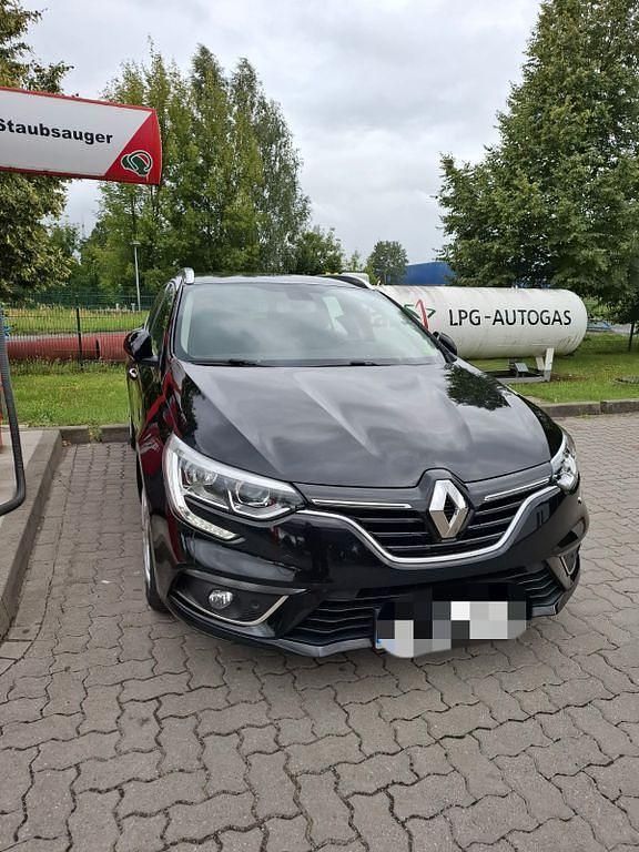 Schwarz Gebraucht 2017 Renault Mégane IV Intens Limousine | 7.900 € (Fairer Preis) - Bild 1/4