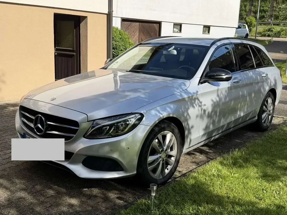 Gebraucht Mercedes C220 170 PS (125 kW) 2018 Grau Kombi