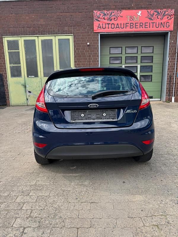 Gebraucht Ford Fiesta 60 PS (44 kW) 2011 Kleinwagen