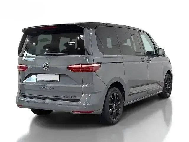 Gebraucht VW Multivan Edition 150 PS (110 kW) 2024 Pure grey Van / Kleinbus
