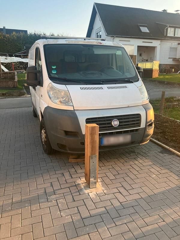 Gebraucht Fiat Ducato 101 PS (74 kW) 2010 Weiß Van