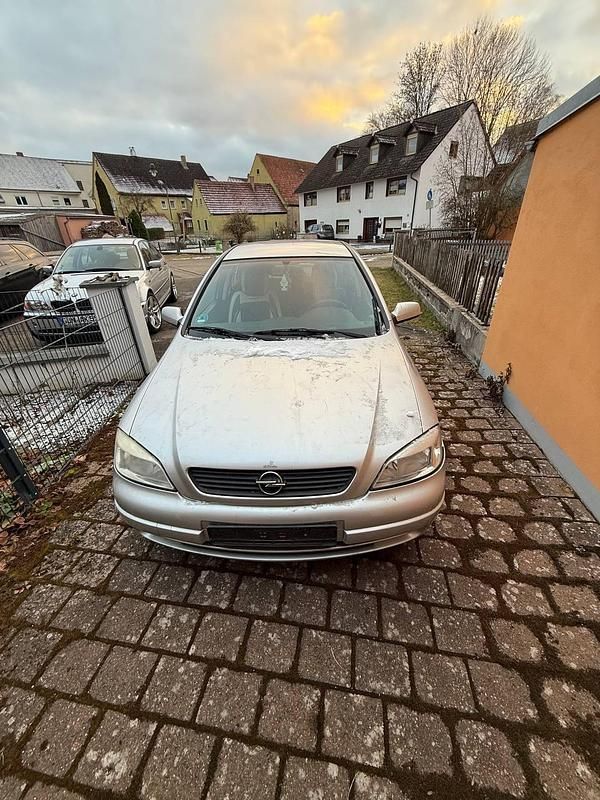 Gebraucht Opel Astra 2001 Silber Limousine