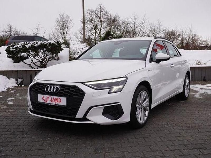 Gebraucht Audi A3 Comfort 2022 Andere Limousine