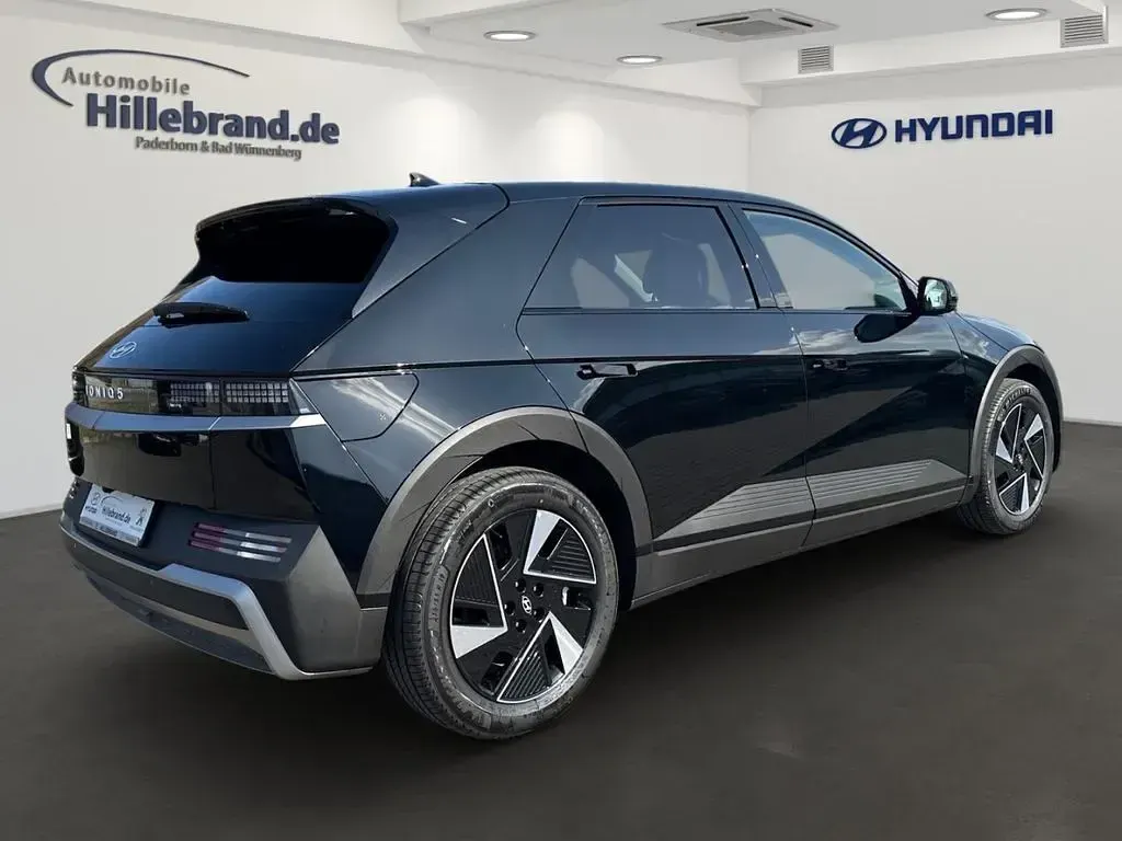 Gebraucht Hyundai Ioniq 5 167 kW (228 PS) 2026 Abyss black / met SUV