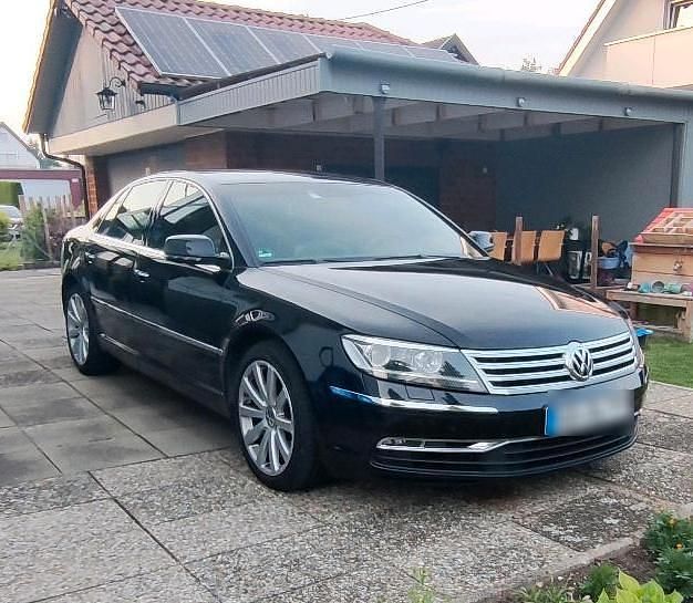 Schwarz Gebraucht 2012 VW Phaeton Limousine | 9.999 € (Fairer Preis) - Bild 1/4