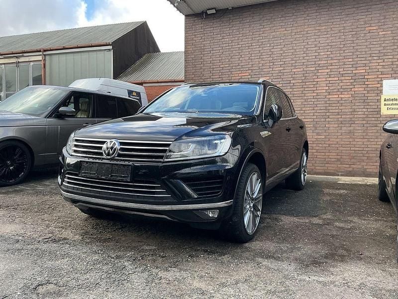 Gebraucht VW Touareg Terrain Tech 262 PS (192 kW) 2017 Schwarz SUV