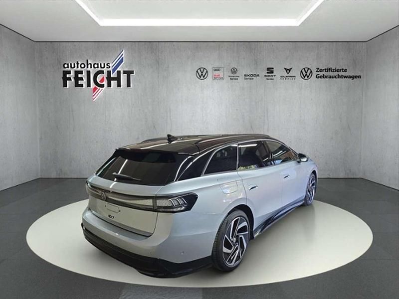 Neu VW ID.7 Pro 210 kW (286 PS) 2025 Scale silver metallic / schwa Kombi