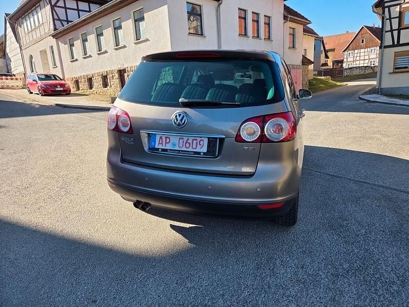 Gebraucht VW Golf Plus Cross 122 PS (89 kW) 2010 Van / Kleinbus