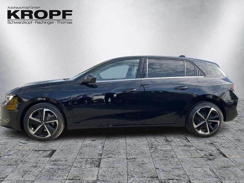 Gebraucht Opel Astra Elegance 131 PS (96 kW) 2022 Schwarz Limousine