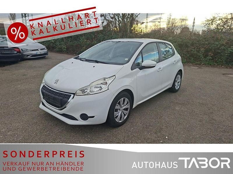 Gebraucht Peugeot 208 Active 68 PS (50 kW) 2014 Lack weiss banquise/deckende l Kleinwagen