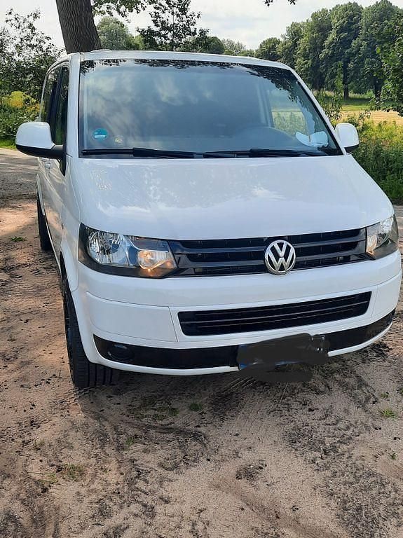 Weiß Gebraucht 2015 VW T5 Van | 19.340 € (Teuer) - Bild 1/4
