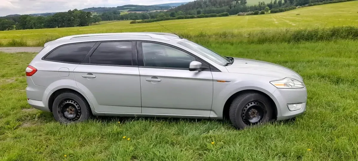 Gebraucht Ford Mondeo Trend 145 PS (106 kW) 2008 Silber Kombi