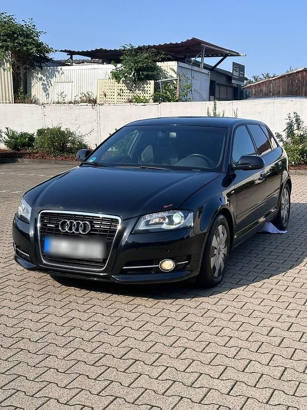 Schwarz Gebraucht 2010 Audi A3 S-Line Kombi | 5.600 € (Guter Preis) - Bild 1/4