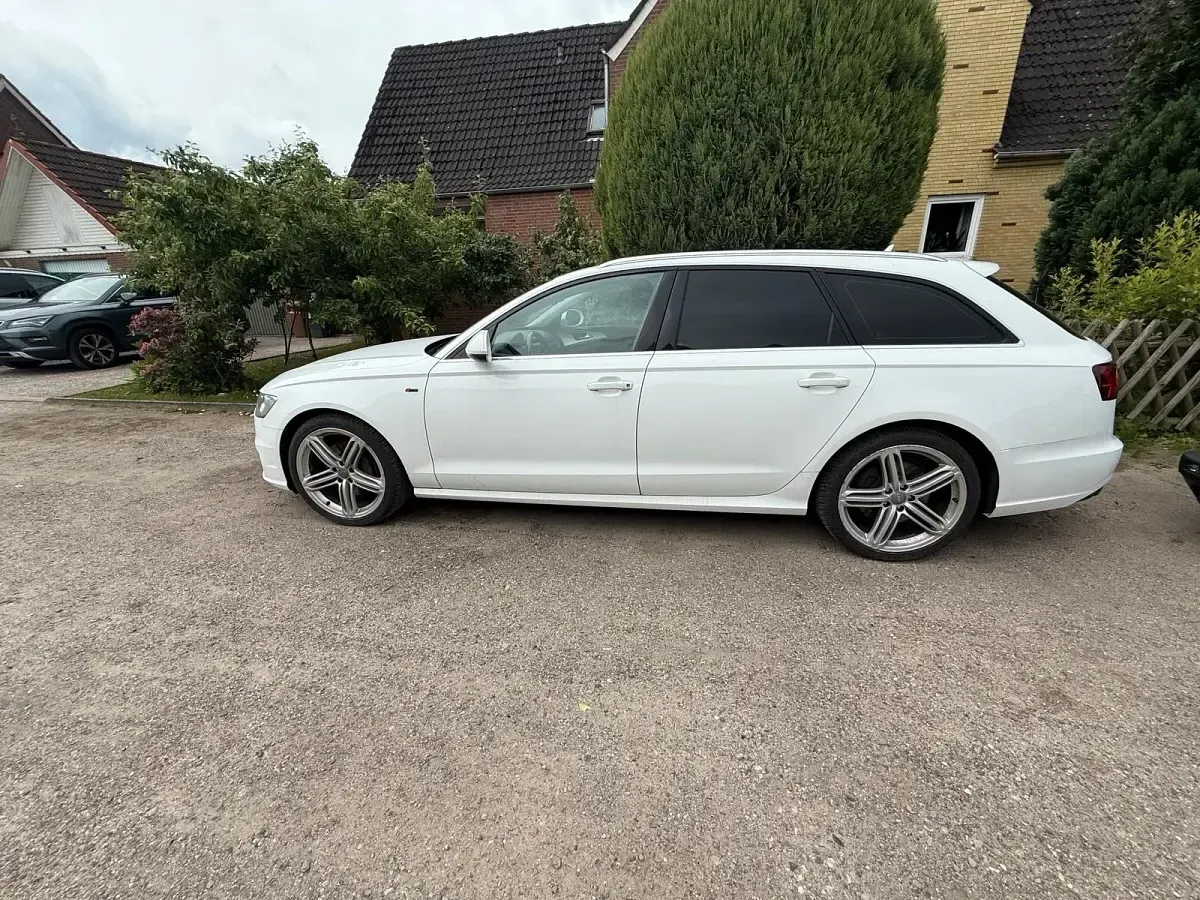 Gebraucht Audi A6 218 PS (160 kW) 2015 Weiß Kombi