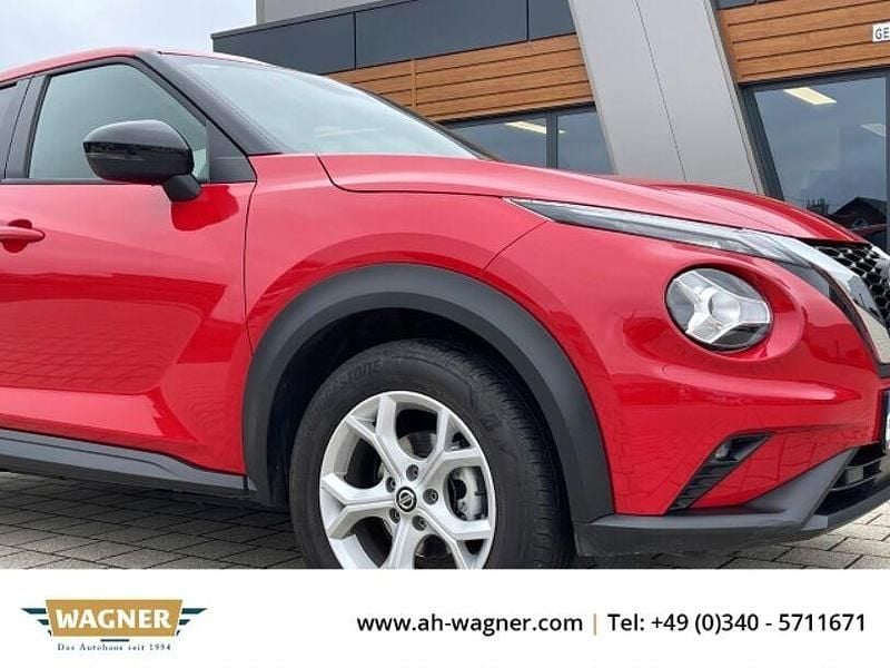 Rot Gebraucht 2022 Nissan Juke N-Connecta SUV | 13.999 € (Superpreis) - Bild 1/4
