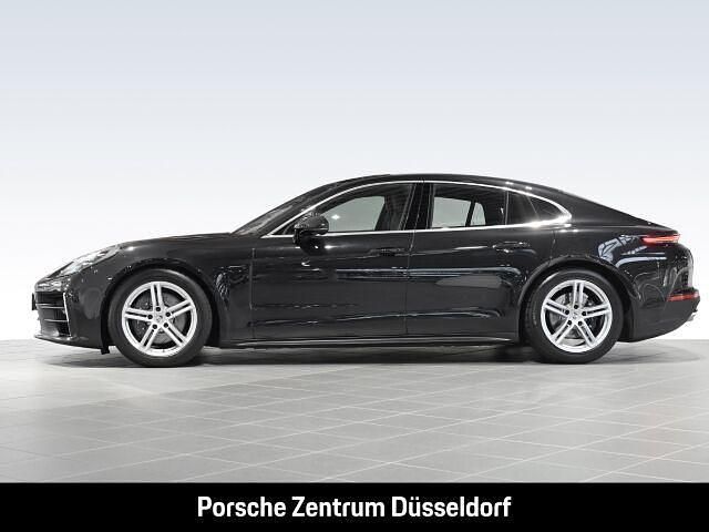 Gebraucht Porsche Panamera 354 PS (260 kW) 2024 Tiefschwarzmetallic Limousine