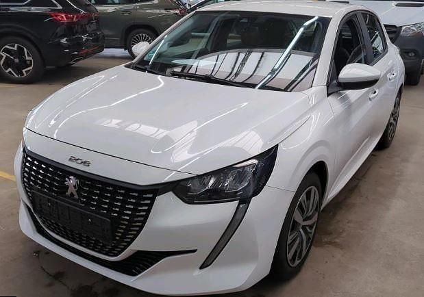 Gebraucht Peugeot 208 Active 102 PS (75 kW) 2020 Lack weiss banquise/typ aussen Kleinwagen