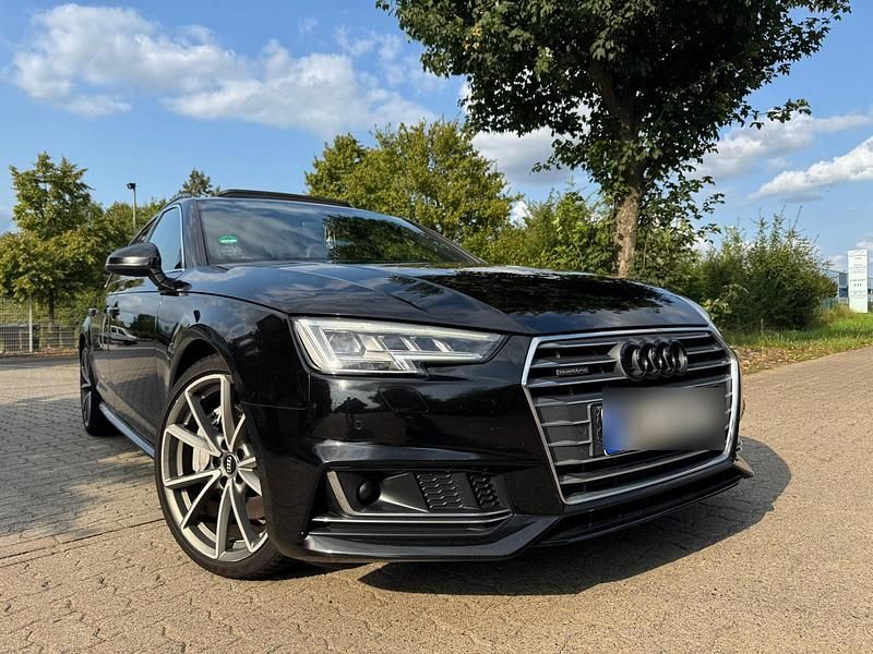 Schwarz Gebraucht 2015 Audi A4 S-Line Kombi | 17.199 € (Fairer Preis) - Bild 1/4