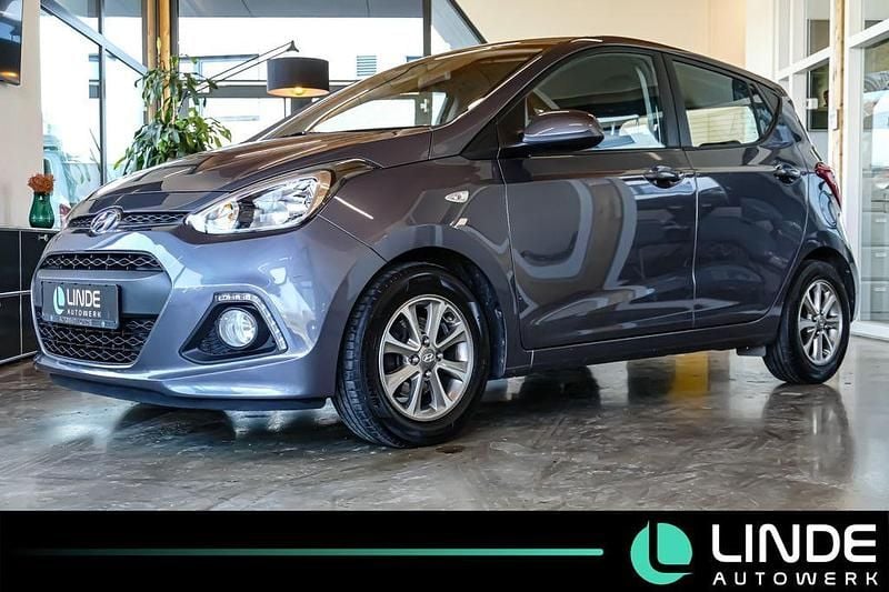 Gebraucht Hyundai i10 YES! 95 PS (69 kW) 2016 Grau Kleinwagen