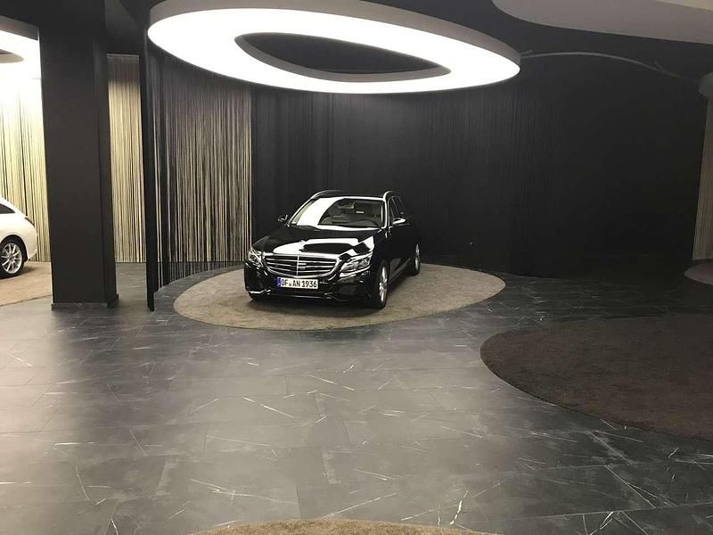 Gebraucht Mercedes C400 Avantgarde 333 PS (244 kW) 2016 Schwarz Kombi