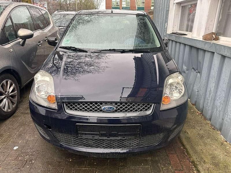 Blau Gebraucht 2007 Ford Fiesta Fun X Kleinwagen | 1.900 € (Fairer Preis) - Bild 1/4