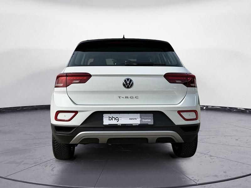 Gebraucht VW T-Roc Life 116 PS (85 kW) 2025 Weiß SUV