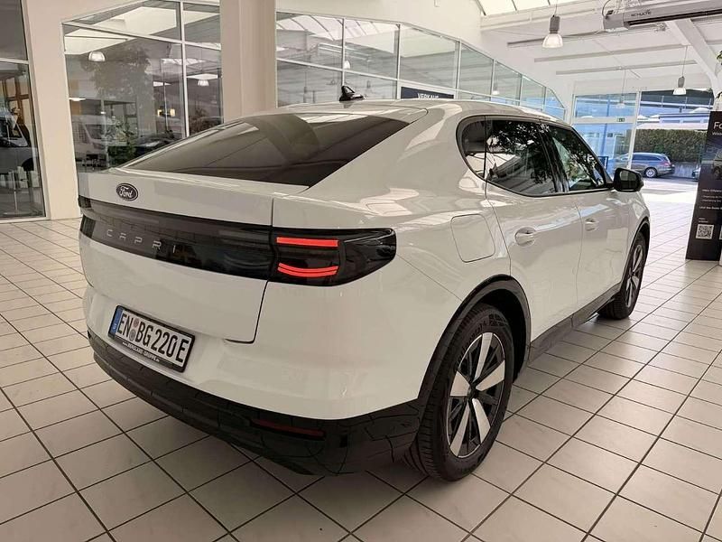 Nowe Ford Capri Extended Range 210 kW (286 KM) 2026 Biały SUV