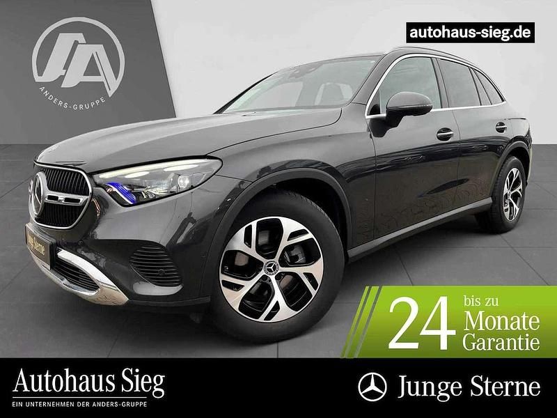 Graphitgrau Gebraucht 2023 Mercedes GLC220 Avantgarde SUV | 50.834 € (Fairer Preis) - Bild 1/3