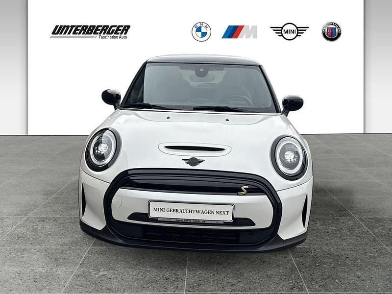 Gebraucht Mini Cooper SE 135 kW (184 PS) 2023 Weiß Kleinwagen