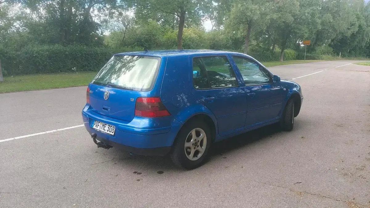 Gebraucht VW Golf IV 102 PS (75 kW) 2000 Blau Limousine