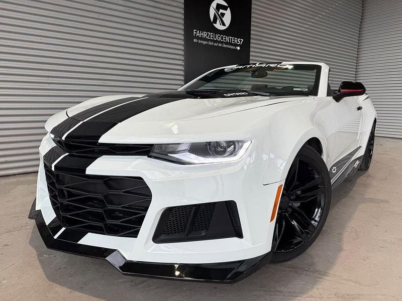 Weiß Gebraucht 2023 Chevrolet Camaro ZL1 Cabrio | 29.900 € (Superpreis) - Bild 1/4