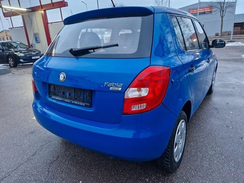 Gebraucht Skoda Fabia Classic 60 PS (44 kW) 2009 Blau Limousine