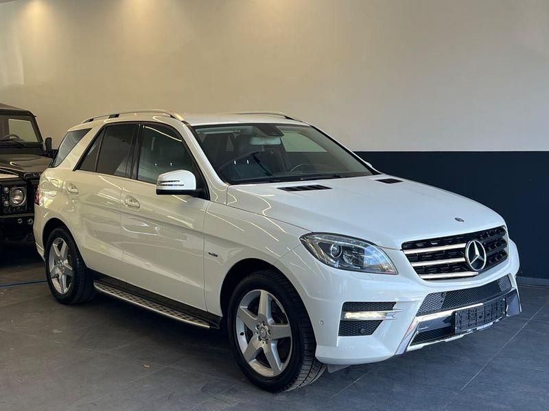 Gebraucht Mercedes ML350 AMG 258 PS (189 kW) 2012 Weiß SUV