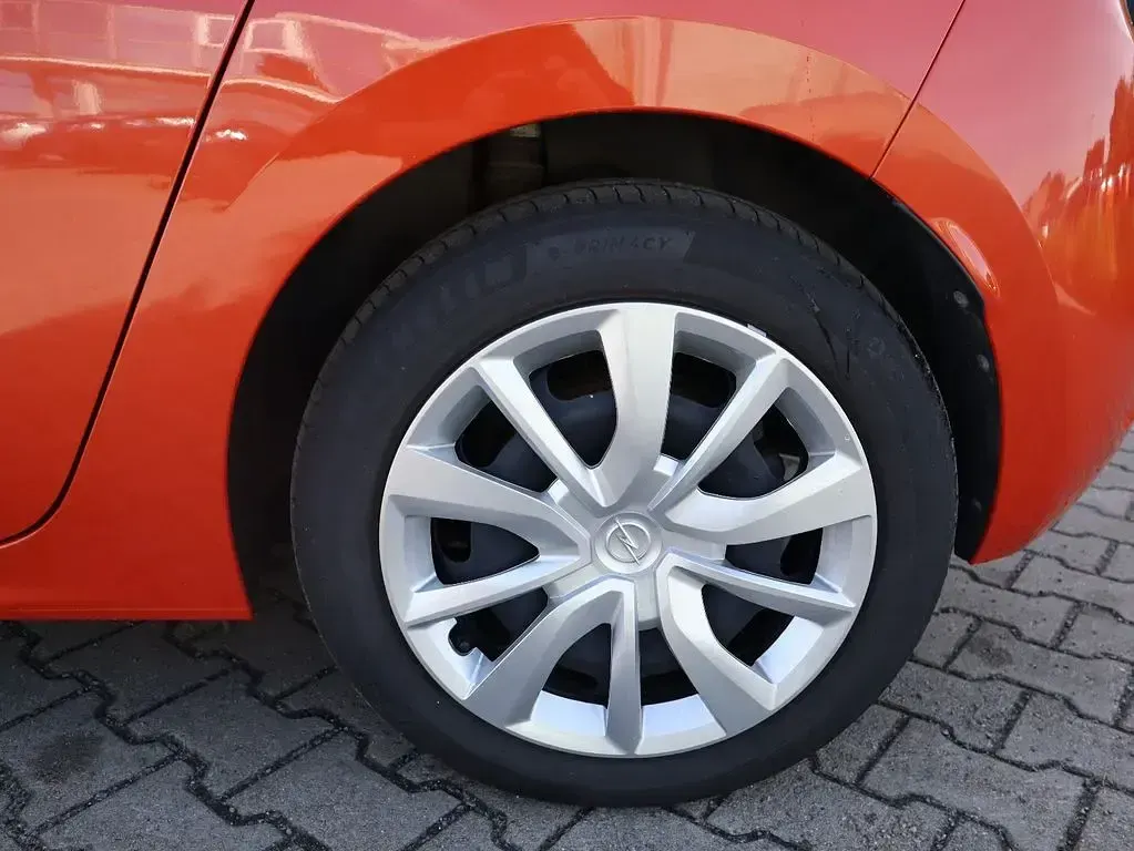 Usata Opel Corsa-e Edition 100 kW (136 CV) 2022 Arancione Utilitaria