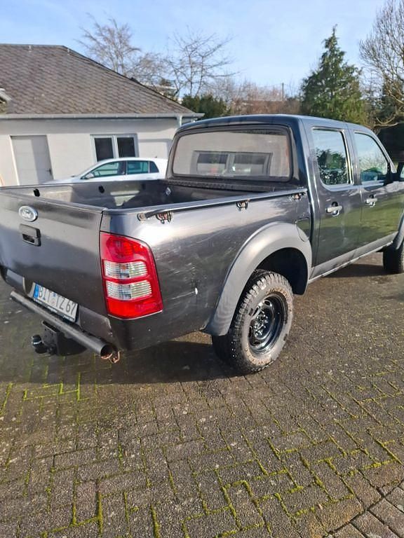 Gebraucht Ford Ranger 143 PS (105 kW) 2008 Schwarz Abholung