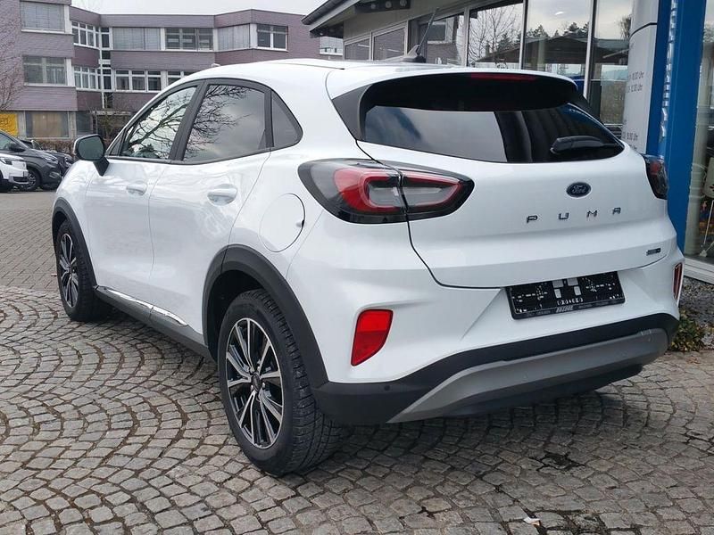 Gebraucht Ford Puma Titanium 125 PS (91 kW) 2022 Weiß SUV