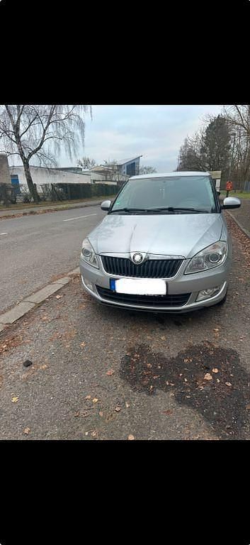 Gebraucht Skoda Fabia Elegance 105 PS (77 kW) 2010 Silber Limousine