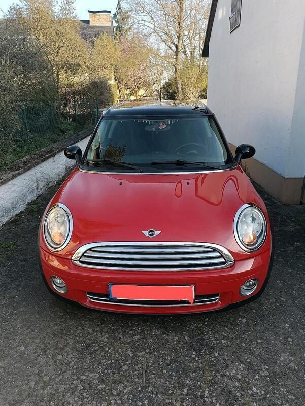 Rot Gebraucht 2009 Mini Clubman Kombi | 4.000 € (Fairer Preis) - Bild 1/4