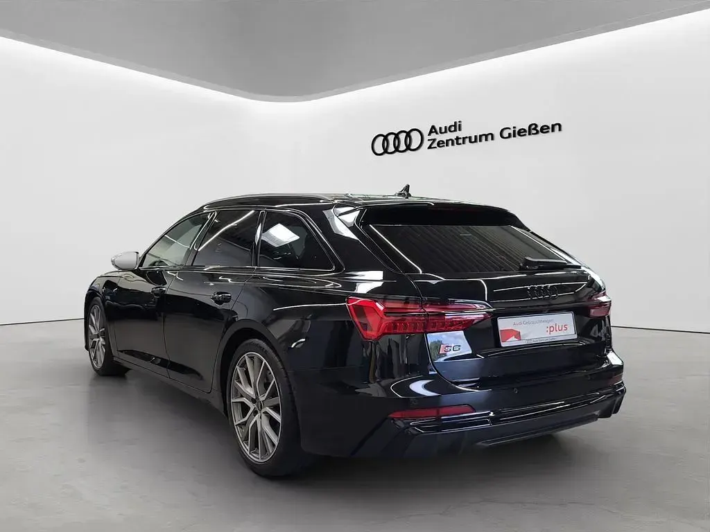 Gebraucht Audi S6 Ambiente 344 PS (253 kW) 2024 Mythosschwarz metallic (metallic) Kombi