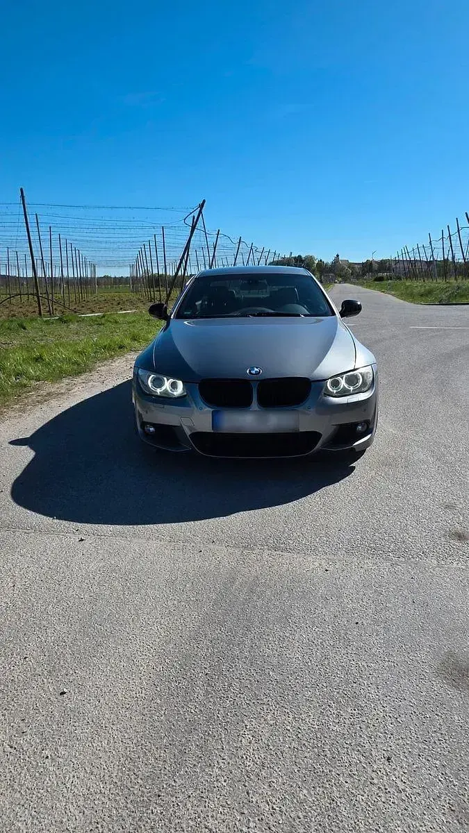 Gebraucht BMW 335 Performance 306 PS (225 kW) 2010 Grau Coupé