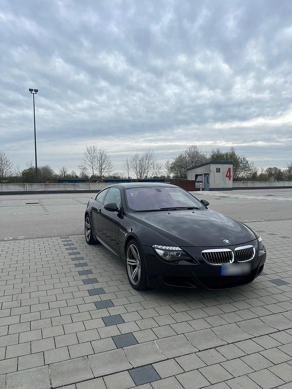 Gebraucht BMW M6 507 PS (372 kW) 2009 Schwarz Coupé