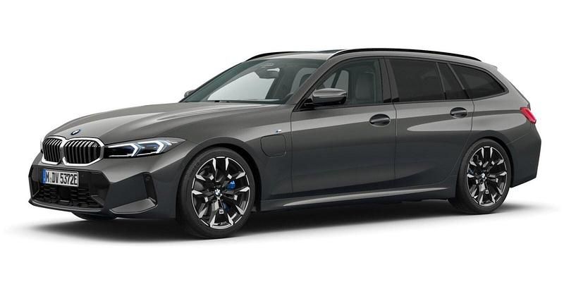 Grau Gebraucht 2024 BMW 330e Comfort Edition Kombi | 58.442 € - Bild 1/4